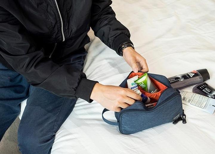 Trousse de toilette voyage étanche et pratique